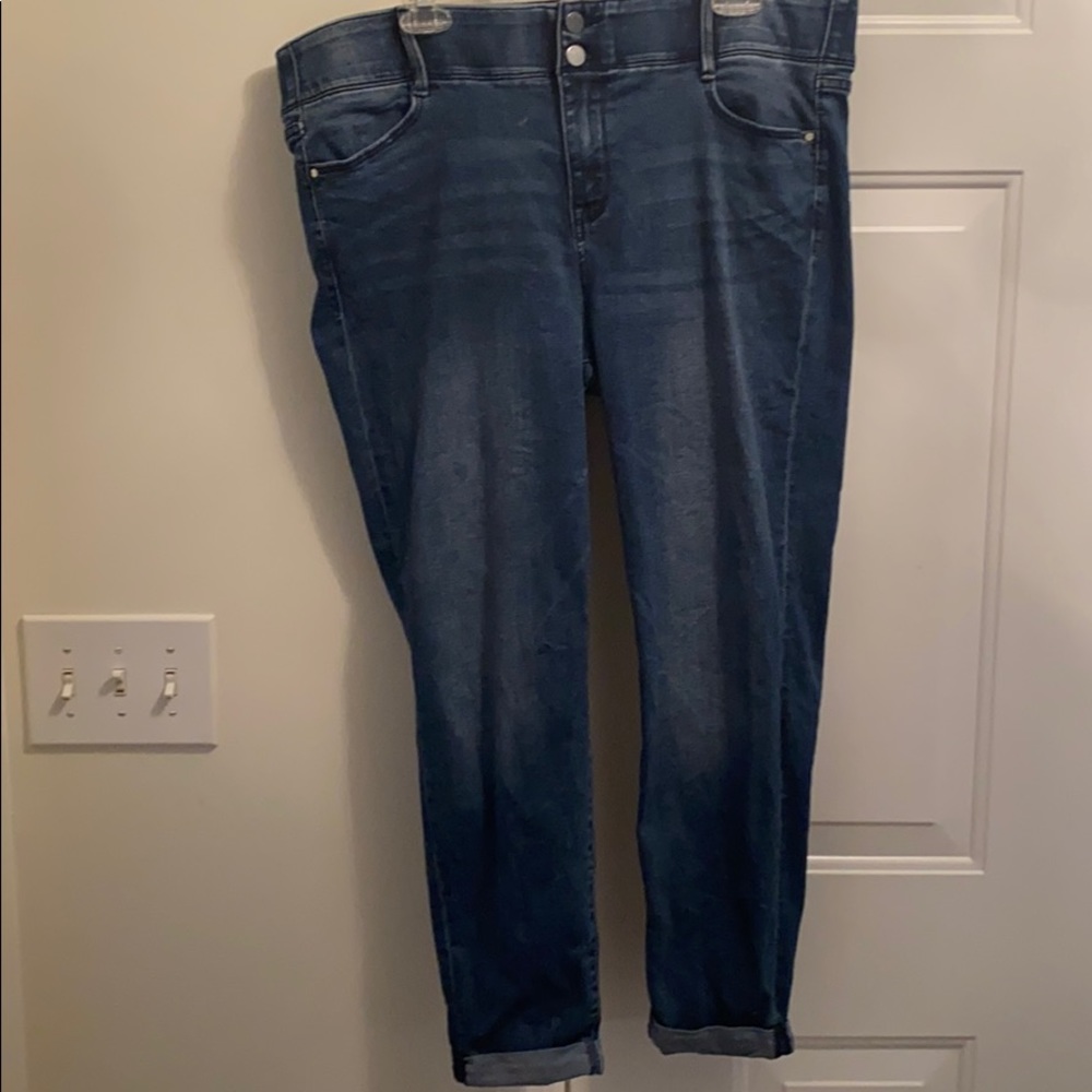 Apt 9 cropped Capri jeans